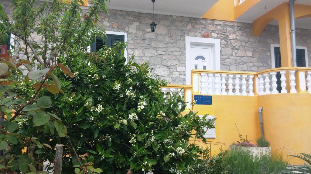 Apartments Val'S Osljak Preko Pokoj fotografie