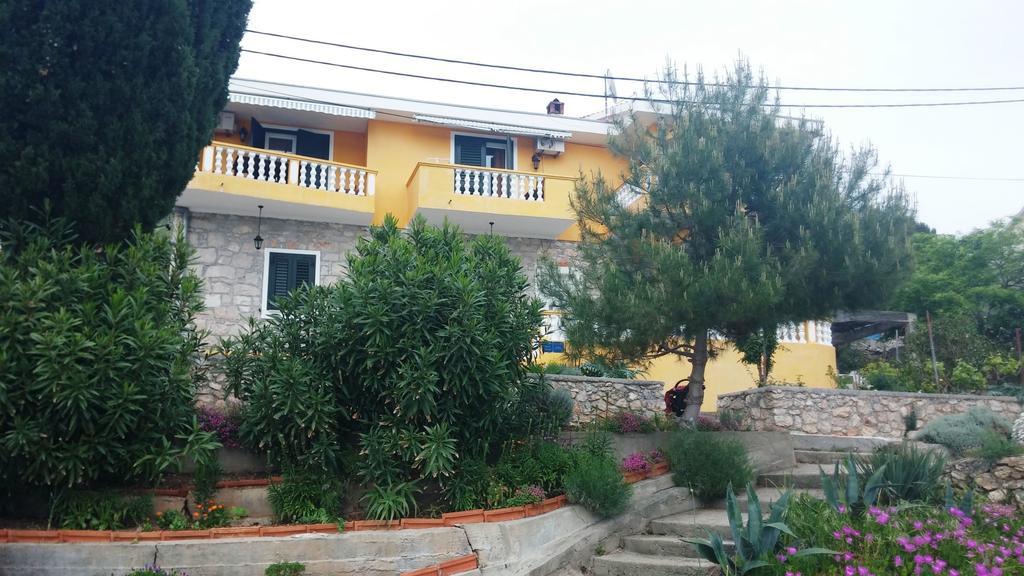 Apartments Val'S Osljak Preko Pokoj fotografie